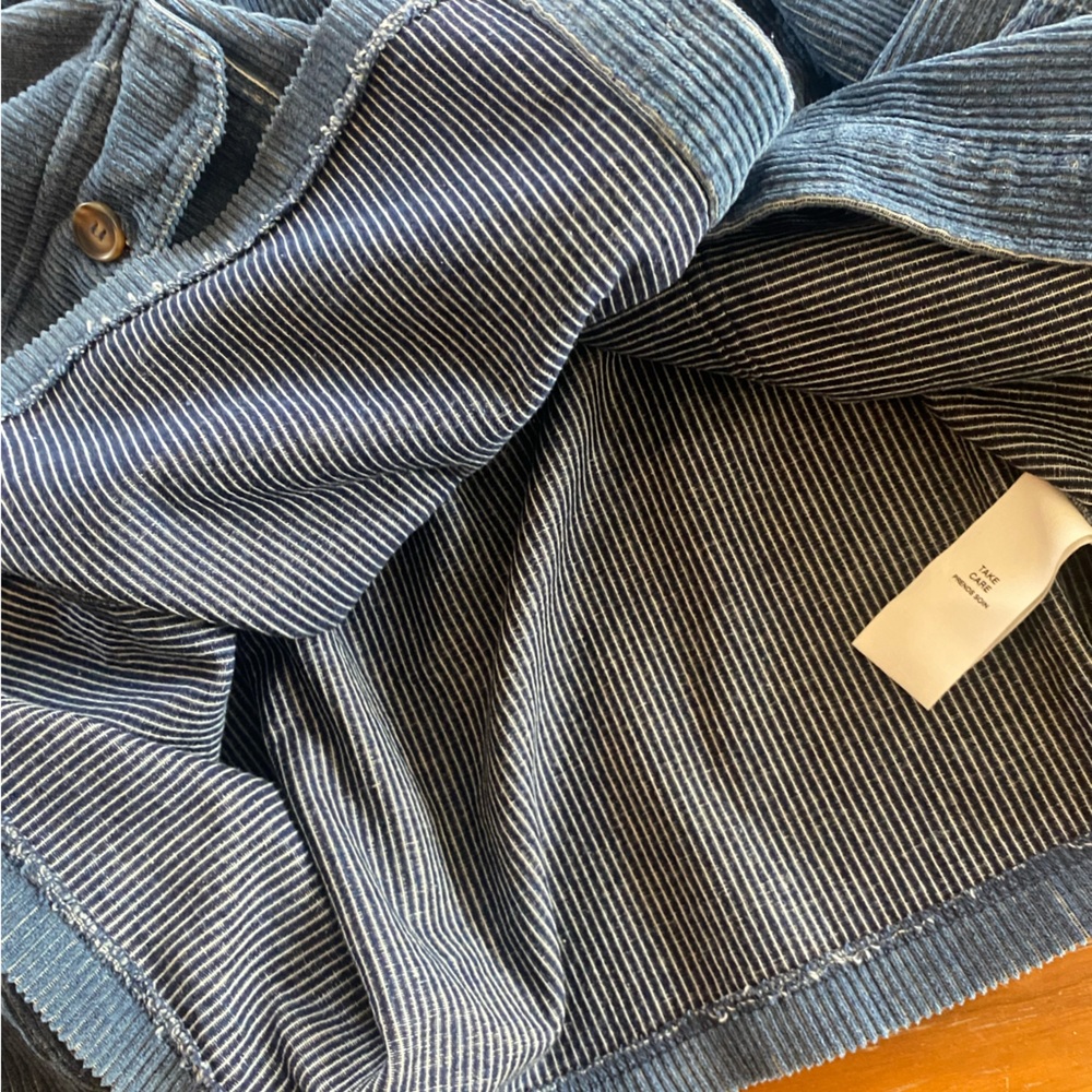 AVEC LES FILLES cropped corduroy shacket size large - Picture 6 of 11